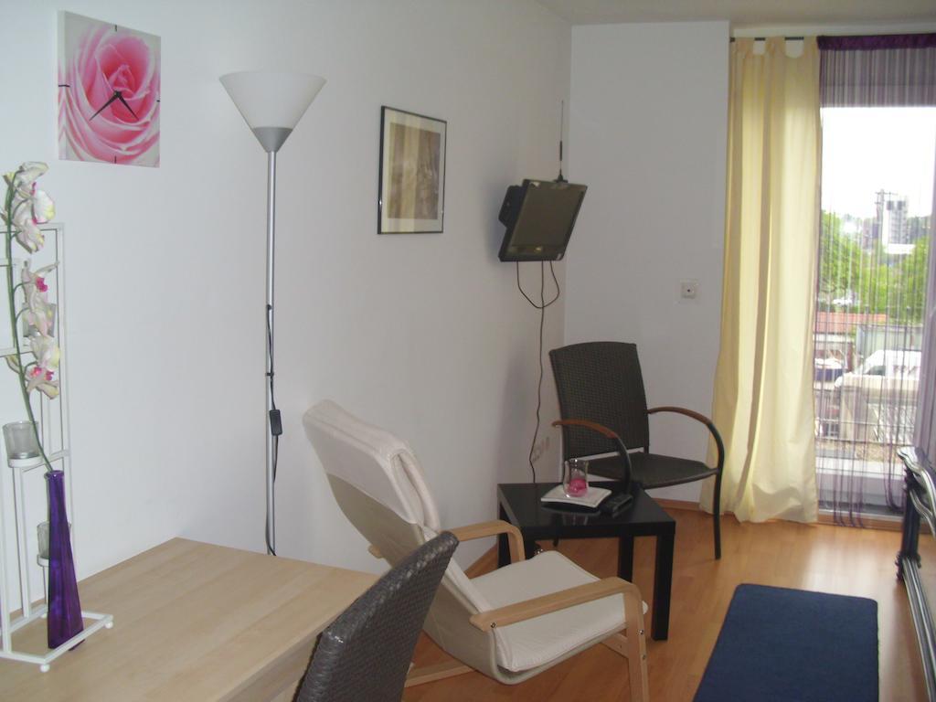 Casa Rose Hotel Essen Exterior photo